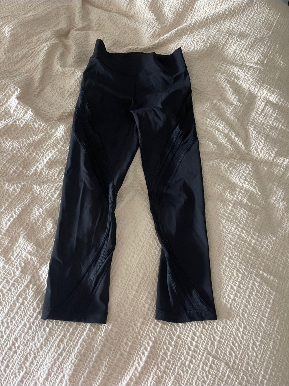 lululemon athletica Navy Cropped Leggings with Textured Panels